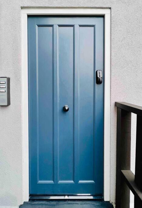 Smart-Home In Original Victorian Building Bristol Exterior foto